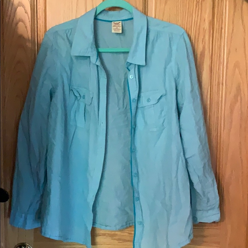 Lightweight button down dress shirt